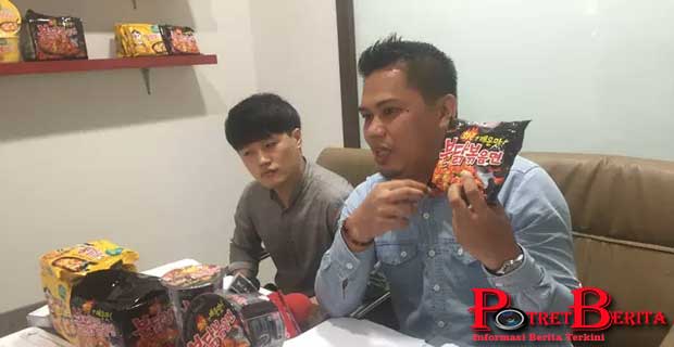 Tak Perlu Khawatir, 2 Jenis Mi Samyang Ini Halal Kok