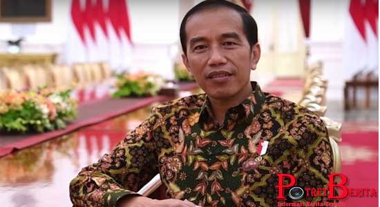 Jokowi: Saya Juga Ingin Pasang Foto Aneh-Aneh, Tapi Nanti Dibilang Narsis