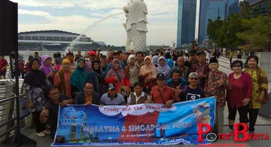 Kisah Murid "Gila" Yang Terbangkan 65 Gurunya Jalan-Jalan Ke Luar Negeri