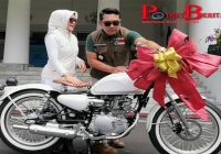 Ridwan Kamil Rayakan Ultah Pernikahan ke-24, Beri Hadiah Motor Modifikasi untuk Istri