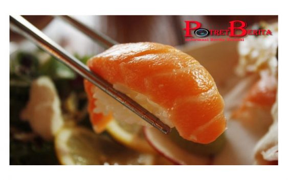Buntut Promo Sushi, Pria Ini Terjebak dengan Nama Salmon Dream Selamanya