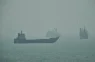 Selat Hormuz Kembali Memanas, Kapal Komersial Dihantam di Dekat Qeshm